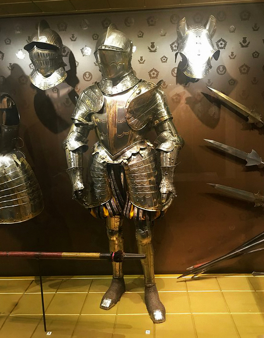 ../Images/YANG,YI-HSUAN.United Kingdom.Tower of London.jpg